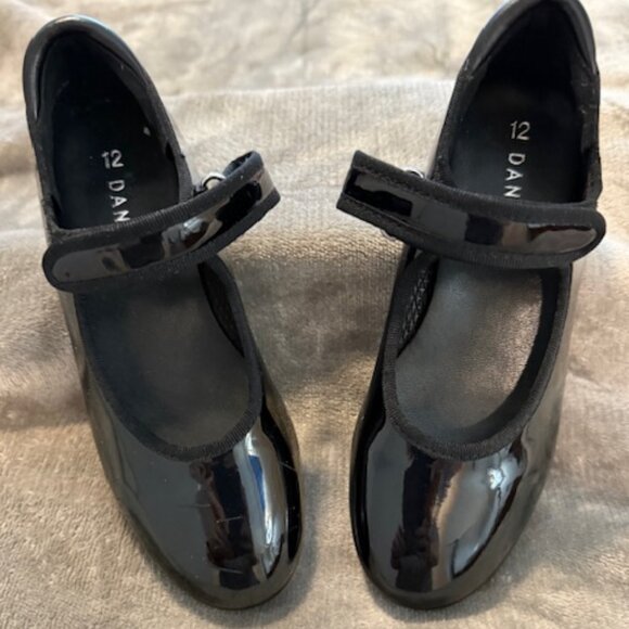 Danskin Other - Danskin Girls' Tap Dance Shoes Size 12 - Black